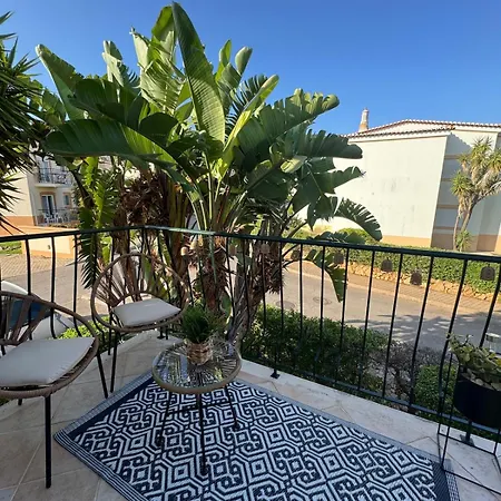 Family Escape, Oasis Parque *