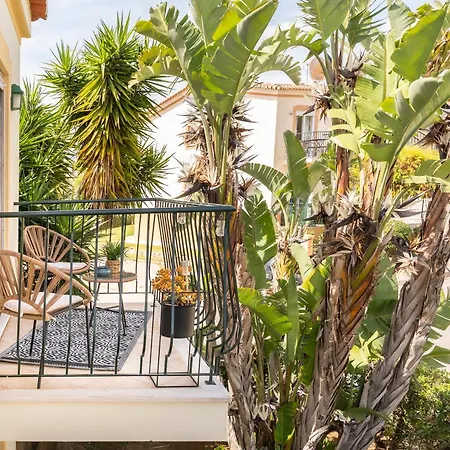 Апартаменти Family Escape, Oasis Parque Портіман