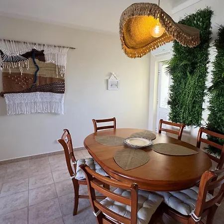 Family Escape, Oasis Parque